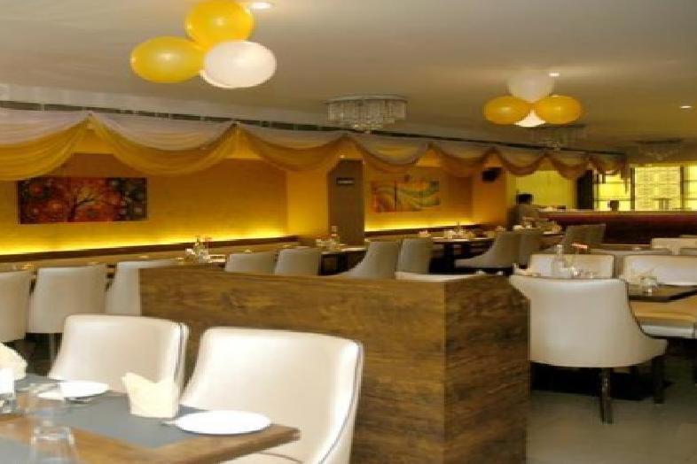 Hotel Sandstone Inn Lucknow Exterior foto